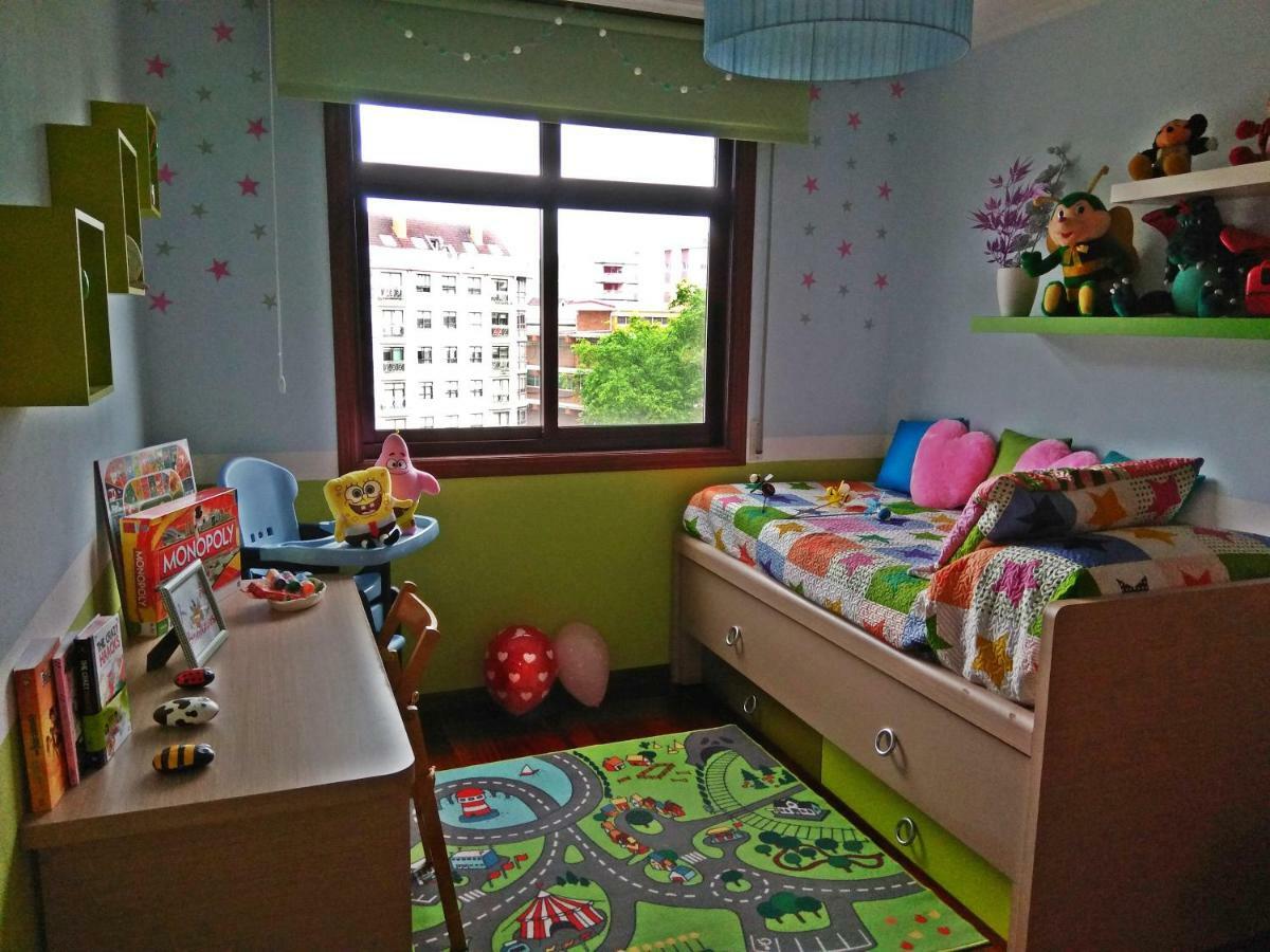 Apartamento Plaza Perillana 蓬特亚雷亚斯 外观 照片
